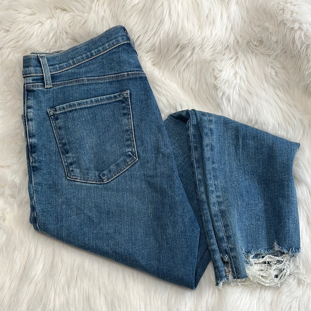 J Brand Alana Crop Distressed 31